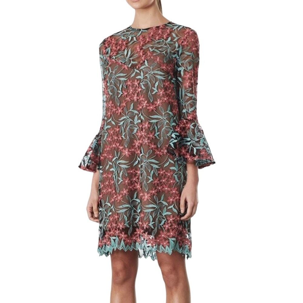 Elliatt Creation Embroidered Floral Shift Dress Print Small NEW